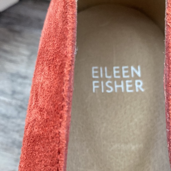 New Eileen Fisher size 8.5 suede very comfortable shoes - Picture 8 of 8